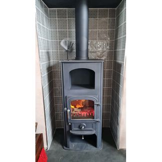 Clearview Pioneer Oven 6Kw multi-fuel stove installed in Bungay