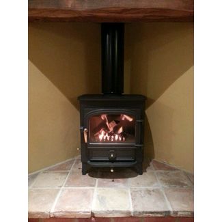 Clearview Vision 500 in a corner fireplace